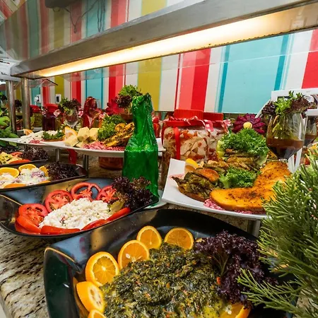 Dragut Point South 4*