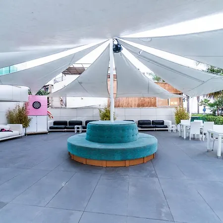 Resort Dragut Point South