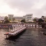 德拉古特南端全包度假村 4*