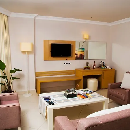 リゾート Dragut Point South 4*
