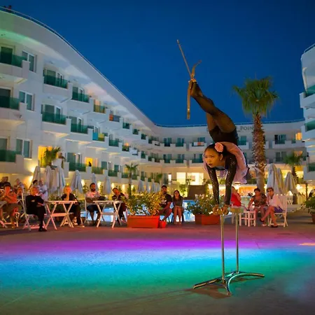 Resort Dragut Point South