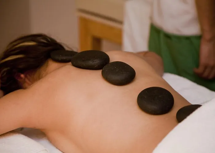 Dragut Point South 4*