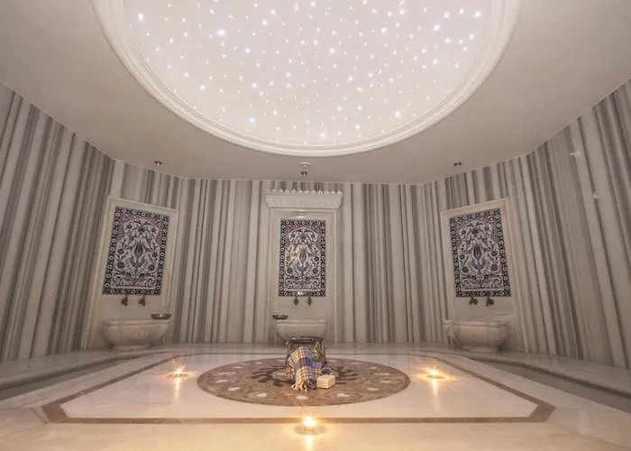 Resort Dragut Point South