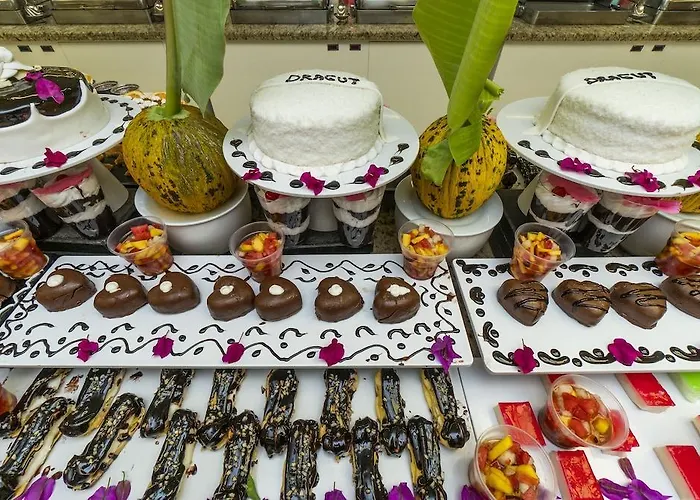 Dragut Point South Resort 4*